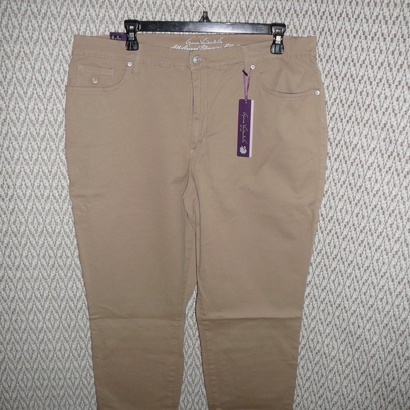 NWT Gloria Vanderbilt Amanda Tapered Leg Slimming Jeans Pants Size 16 - Picture 5 of 11